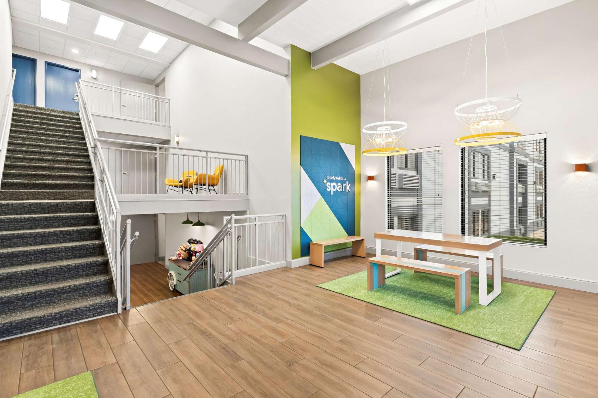 Spark By Hilton Wichita East Экстерьер фото